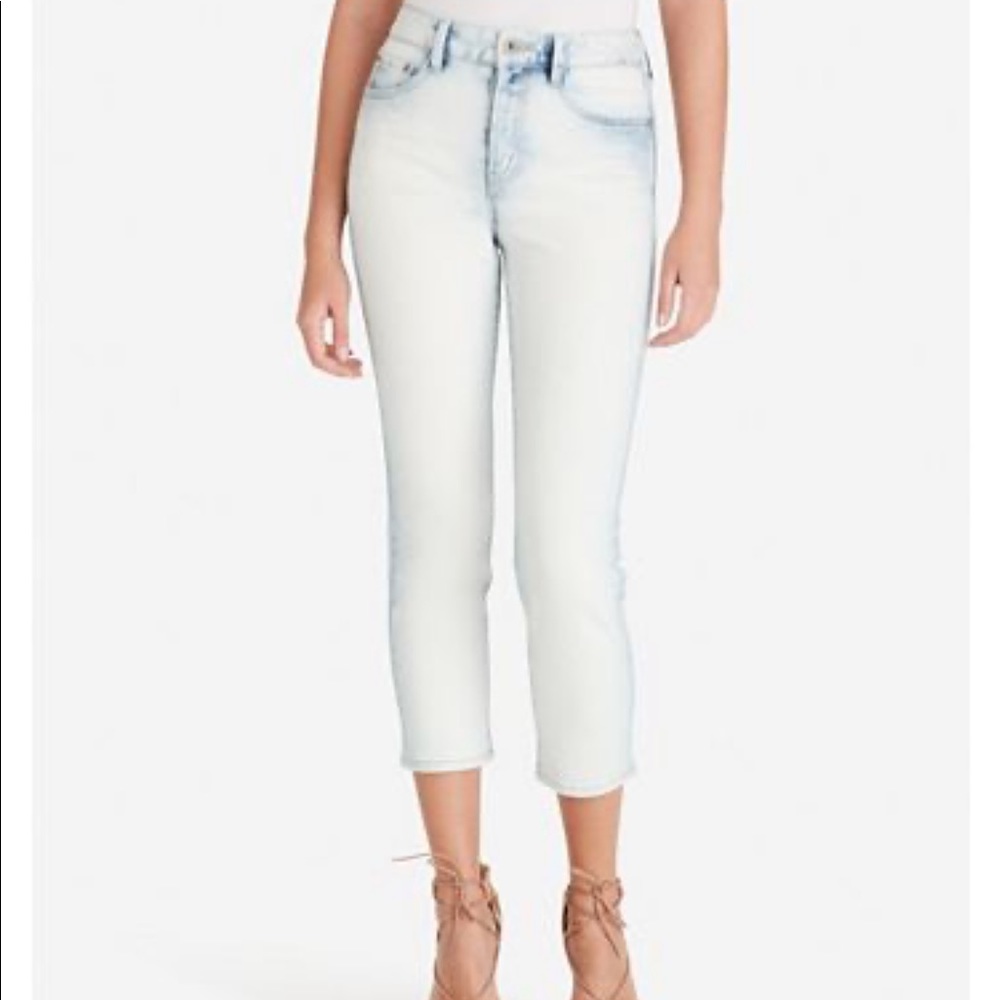 ❌SOLD❌Acid wash jeans - Picture 1 of 7